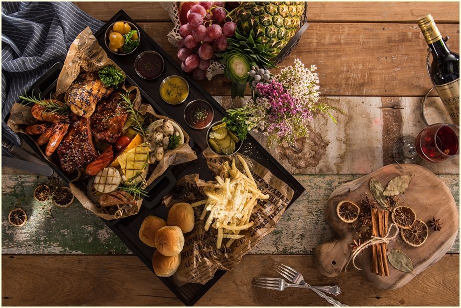 platter-2009590_1920-cr-ir